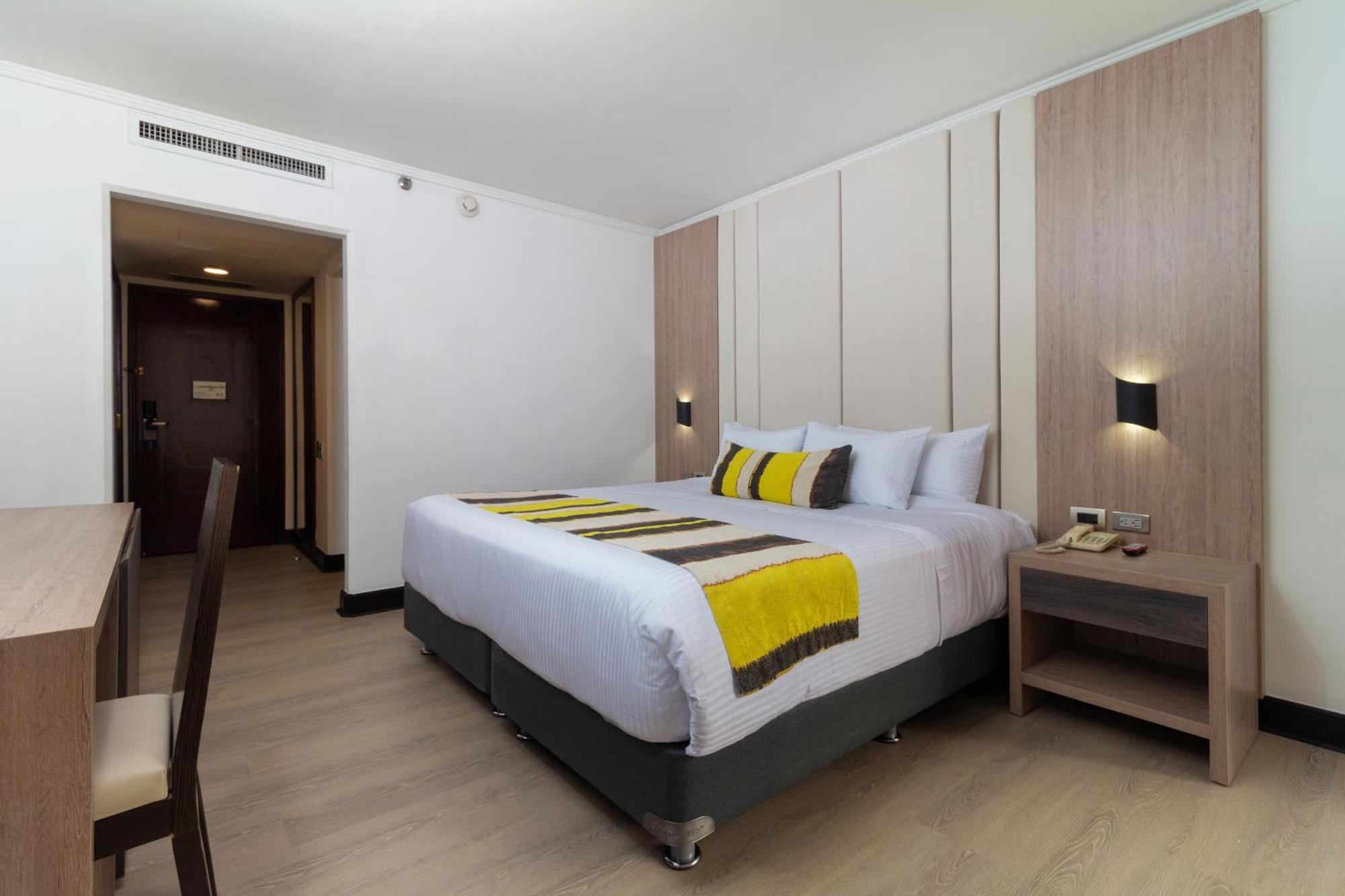 Hotel Dann Carlton Belfort Медельин Экстерьер фото Deluxe Room